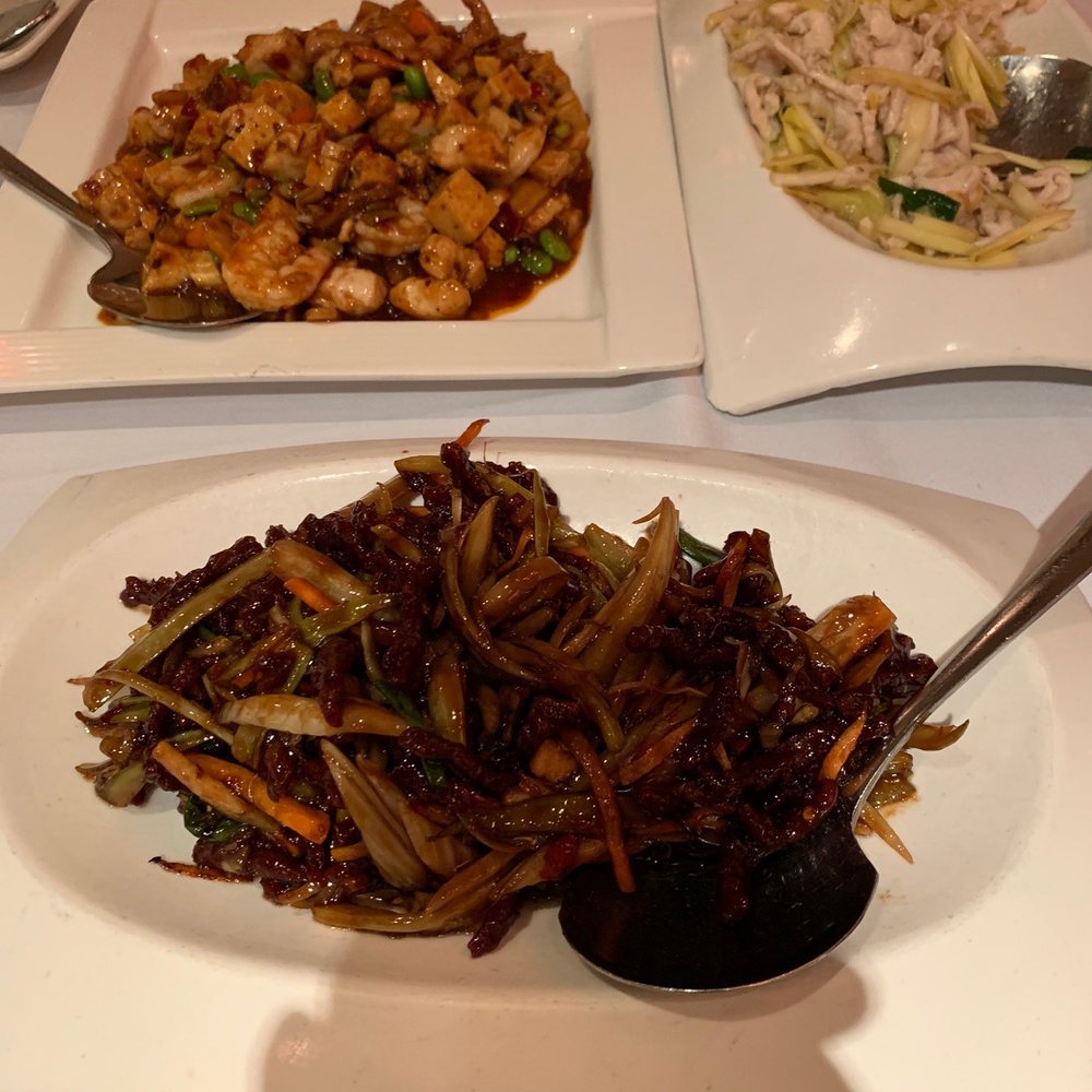 Tang Pavilion - a plate of stir fried vegetables - Shanghainese Near Me - New York, New York Tang Pavilion - a plate of stir fried vegetables - Shanghainese Near Me - New York, New York