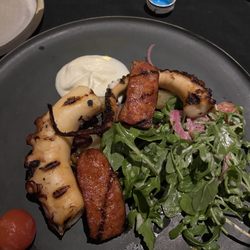 Nourri au Beurre - Octopus and chorizo
