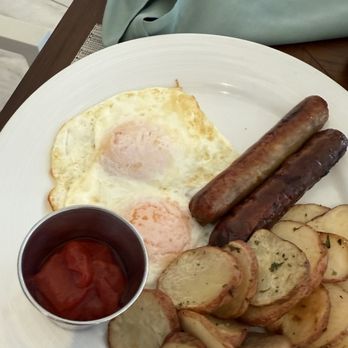 Kukui’s on Kalapaki Beach - Buffets Near Me - Lihue, Hawaii