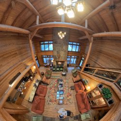 Lakedale - Lobby set up for a retreat