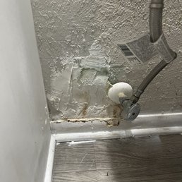 Heavy water damage. No body will fix it. Heavy water damage. No body will fix it.