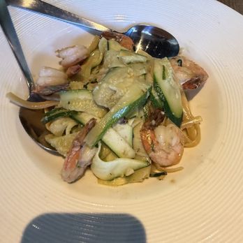 California Pizza Kitchen - Shrimp Scampi Zucchini - Pizza Near Me - Long Beach, California