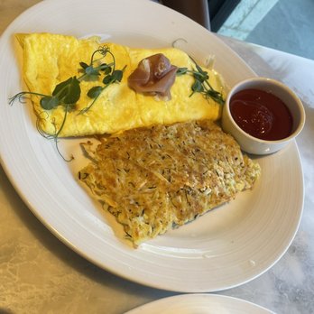et al. - 3 egg omelet- prosciutto, gruyere - Breakfast & Brunch Near Me - Honolulu, Hawaii