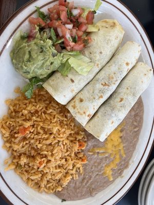 Ernesto's by null