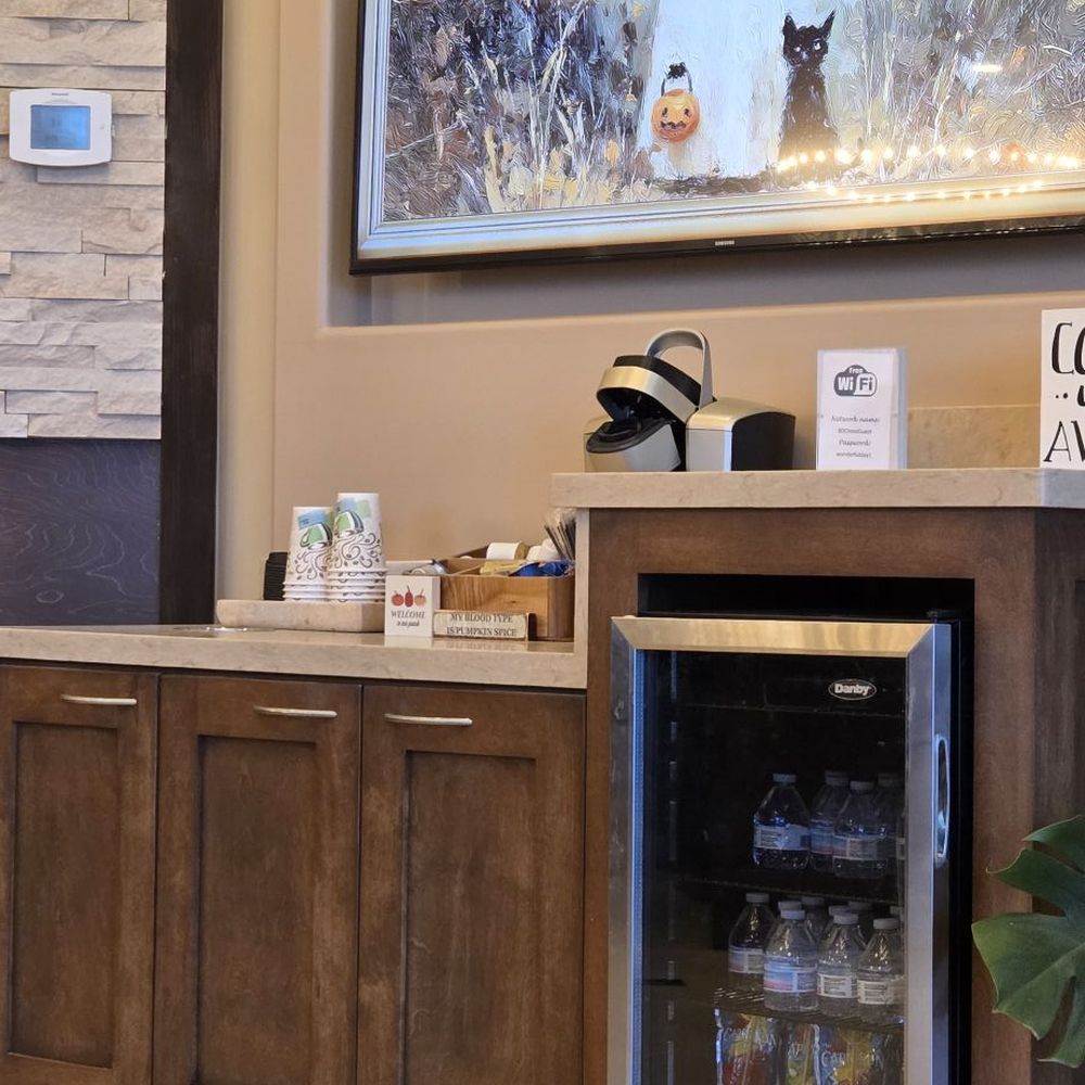 Lobby with coffee and complimentary drinks in the mini fridge