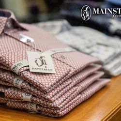Mainstream Fashions for Men