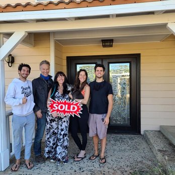 Keller Williams Realty - Perez Team Properties - Real Estate Agents Near Me - Palmdale, California Keller Williams Realty - Perez Team Properties - Real Estate Agents Near Me - Palmdale, California