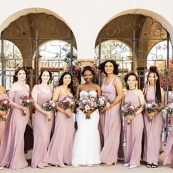 Taylor Rankin Artistry - Beautiful bridal party!