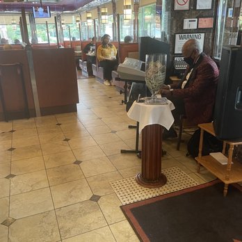 Orangetown Classic Diner - Live music Sunday - Diners Near Me - Orangeburg, New York Orangetown Classic Diner - Live music Sunday - Diners Near Me - Orangeburg, New York