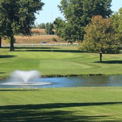 Shamrock Hills Golf Club - Beautiful day on the course!