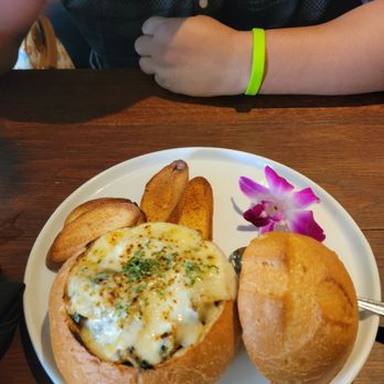 Aloha Steak House - Crab and artichoke dip - Steakhouses Near Me - Honolulu, Hawaii Aloha Steak House - Crab and artichoke dip - Steakhouses Near Me - Honolulu, Hawaii