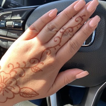 Omni Nails - Pink nails with golden tips. - Nail Salons Near Me - San Diego, California