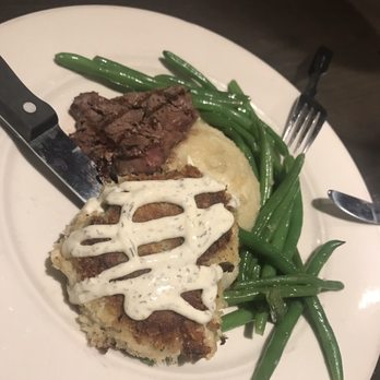 Red Rocks Cafe - Marcus Smith's Filet & Crab Cake - Bars Near Me - Charlotte, North Carolina Red Rocks Cafe - Marcus Smith's Filet & Crab Cake - Bars Near Me - Charlotte, North Carolina