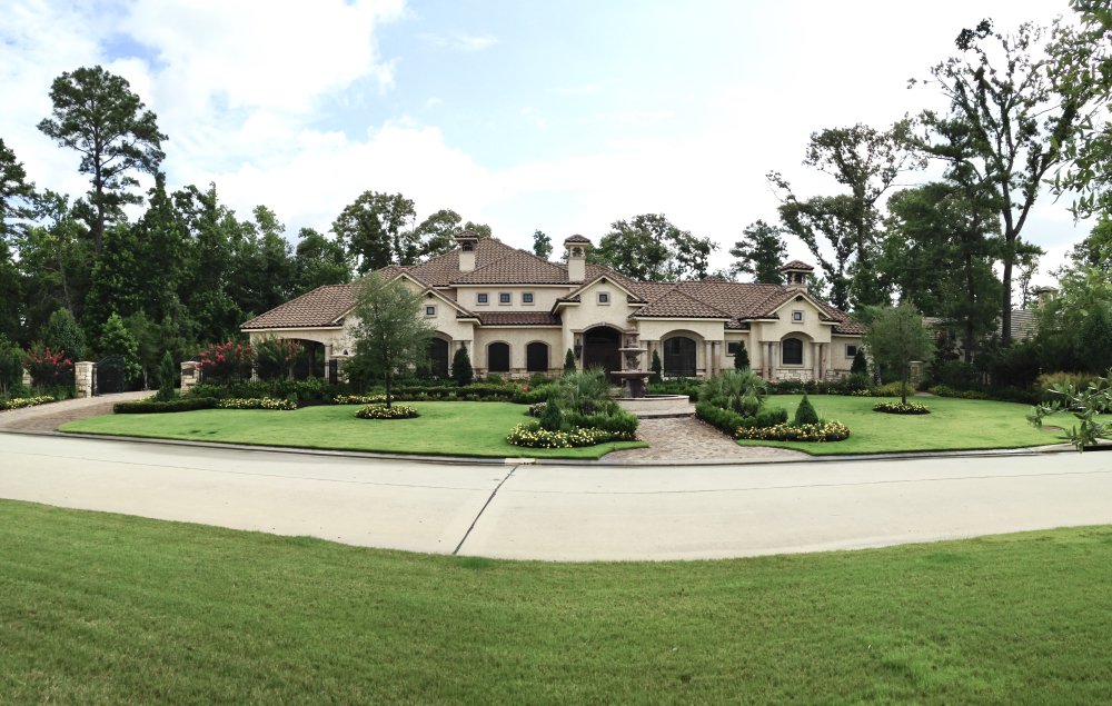Slide of Stone Gate Roofing