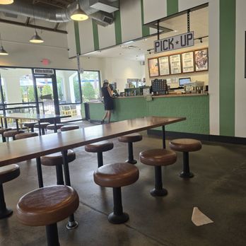 Ace No 3 - Concord Mills - Inside dining - Burgers Near Me - Concord, North Carolina Ace No 3 - Concord Mills - Inside dining - Burgers Near Me - Concord, North Carolina