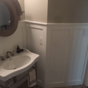 Kitchen Central - Powder Bath 2 - Kitchen & Bath Near Me - Austin, Texas