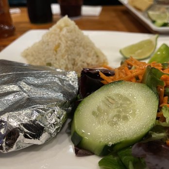 El Cuscatlan Restaurant - Sides for fried Tilapia - Salvadoran Near Me - Hercules, California