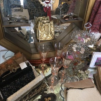 Hotbox Vintage - Used, Vintage & Consignment Near Me - South Pasadena, California Hotbox Vintage - Used, Vintage & Consignment Near Me - South Pasadena, California