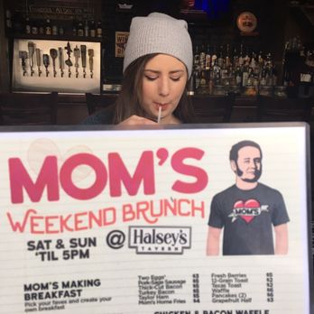Mom's Kitchen & Bar - Bars Near Me - Astoria, New York