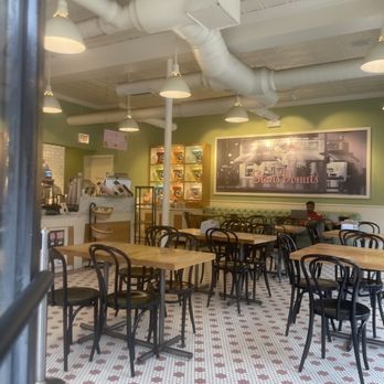 Stan's Donuts & Coffee - Donuts Near Me - Chicago, Illinois Stan's Donuts & Coffee - Donuts Near Me - Chicago, Illinois