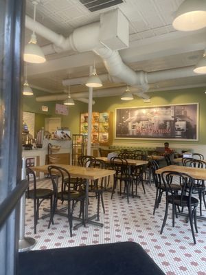 Stan's Donuts & Coffee by null