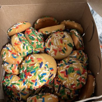 Fortunato Brothers - Sprinkled Butter Cookies - 1 Pound - Desserts Near Me - Brooklyn, New York Fortunato Brothers - Sprinkled Butter Cookies - 1 Pound - Desserts Near Me - Brooklyn, New York
