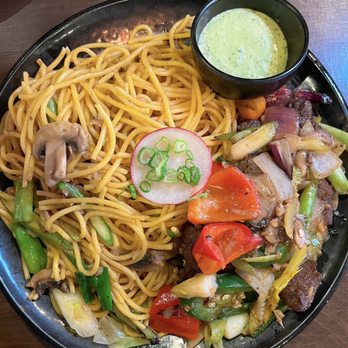 OMELI Kitchen - Shaken Beef Garlic Noodles - Vietnamese Near Me - Fullerton, California OMELI Kitchen - Shaken Beef Garlic Noodles - Vietnamese Near Me - Fullerton, California