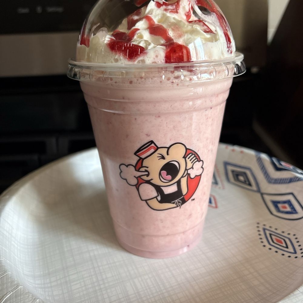 Yella’s - Classic Strawberry Milkshake - Juice Bars & Smoothies Near Me - Hawthorne, New Jersey Yella’s - Classic Strawberry Milkshake - Juice Bars & Smoothies Near Me - Hawthorne, New Jersey