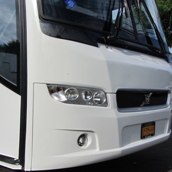 Classic Coach - New Volvo 9700 Coach bus 56 Passenger with WIFI, outlets and restroom. - Party Bus Rentals Near Me - Commack, New York