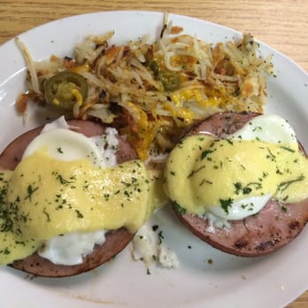 The Flipping Egg - Eggs Benedict with Texas Hash - Breakfast & Brunch Near Me - Abilene, Texas The Flipping Egg - Eggs Benedict with Texas Hash - Breakfast & Brunch Near Me - Abilene, Texas