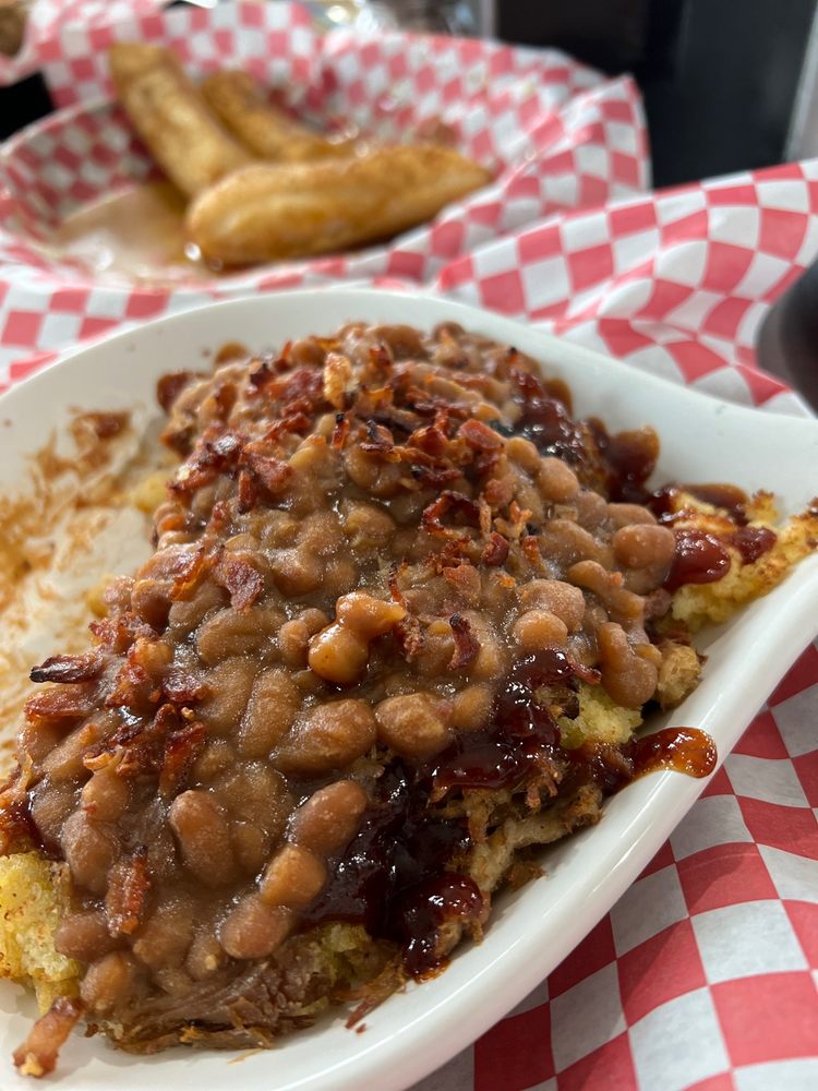 Main Street Ice Cream And Deli Logo