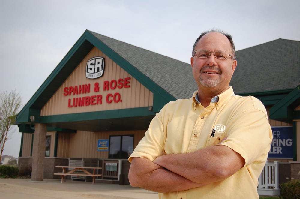 SPAHN & ROSE WAVERLY 311 16th Ave SW, Waverly, Iowa Building