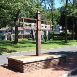 The Makamah Pillories