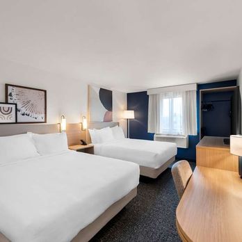 Spark by Hilton Norfolk - Guest room - Hotels Near Me - Norfolk, Virginia Spark by Hilton Norfolk - Guest room - Hotels Near Me - Norfolk, Virginia