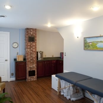 Dr. Mary Cleaves - Chiropractors Near Me - Bel Air, Maryland Dr. Mary Cleaves - Chiropractors Near Me - Bel Air, Maryland
