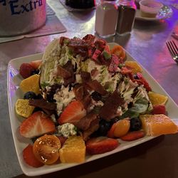 Lennies Bar & Grill - Wedge salad