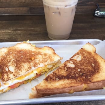 Undergrind Cafe - Morning melt with iced vanilla latte - Cafes Near Me - Los Angeles, California Undergrind Cafe - Morning melt with iced vanilla latte - Cafes Near Me - Los Angeles, California
