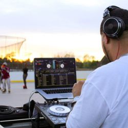 Dynamic Sounds & Entertainment