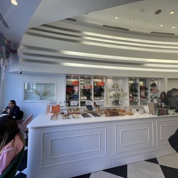 Cafe Sheera - Cafes Near Me - Beverly Hills, California