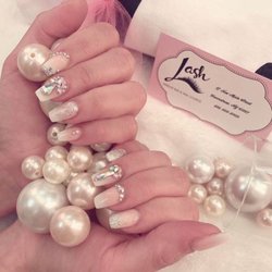 Lash Makeup Bar & Nail Lounge