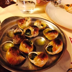 Restaurant Le Mazot - Snails with garlic and pesto oil! Yummy!