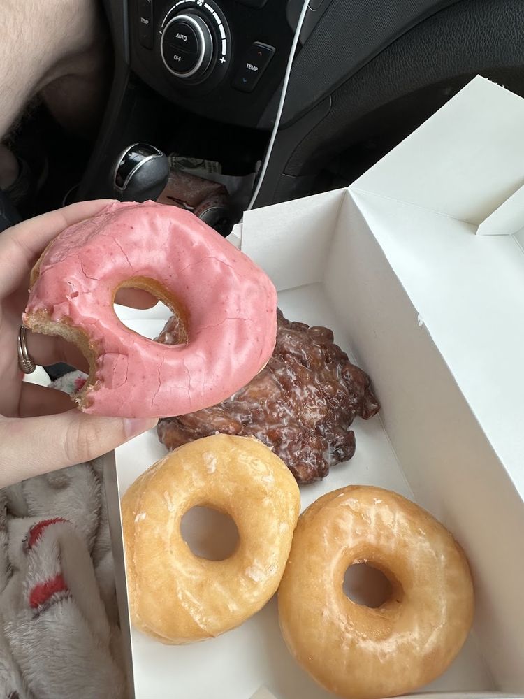 Ellianna’s Donut Shop