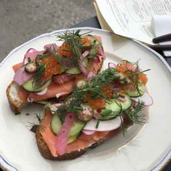 Brunette - Salmon tartine - Wine Bars Near Me - Kingston, New York Brunette - Salmon tartine - Wine Bars Near Me - Kingston, New York