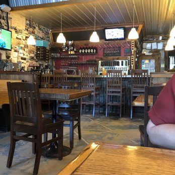 Barnstormer Brewing & Distilling - Breweries Near Me - Barrie, Ontario Barnstormer Brewing & Distilling - Breweries Near Me - Barrie, Ontario