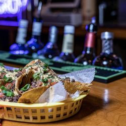 The GRÜV Sports Bar & Lounge