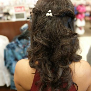 Whirlwind Blow Dry Lounge - Stephanie did a great job! - Blow Dry/Out Services Near Me - Napa, California Whirlwind Blow Dry Lounge - Stephanie did a great job! - Blow Dry/Out Services Near Me - Napa, California