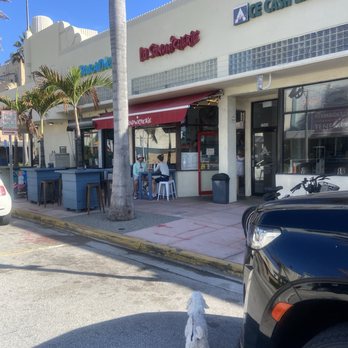 La Sandwicherie - Outside - Sandwiches Near Me - Miami Beach, Florida