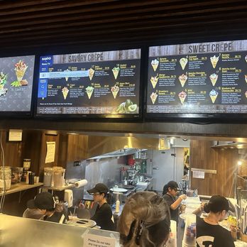T-Swirl Crêpe - Desserts Near Me - Philadelphia, Pennsylvania T-Swirl Crêpe - Desserts Near Me - Philadelphia, Pennsylvania