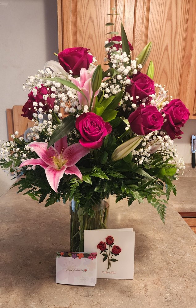 GREEN LEAVES FLORAL AND PLANTS Updated October 2024 43 Photos