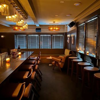 Bar Enzo - Bar entrance - Cocktail Bars Near Me - Queens, New York